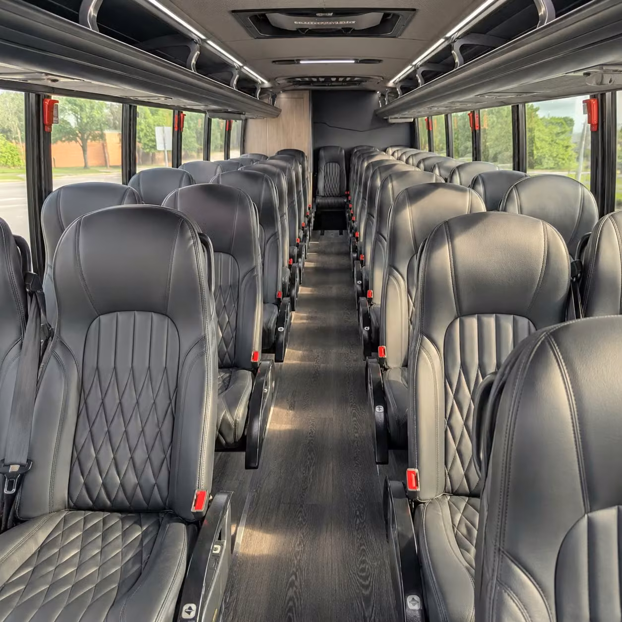 redlands 28 passenger minibus rental