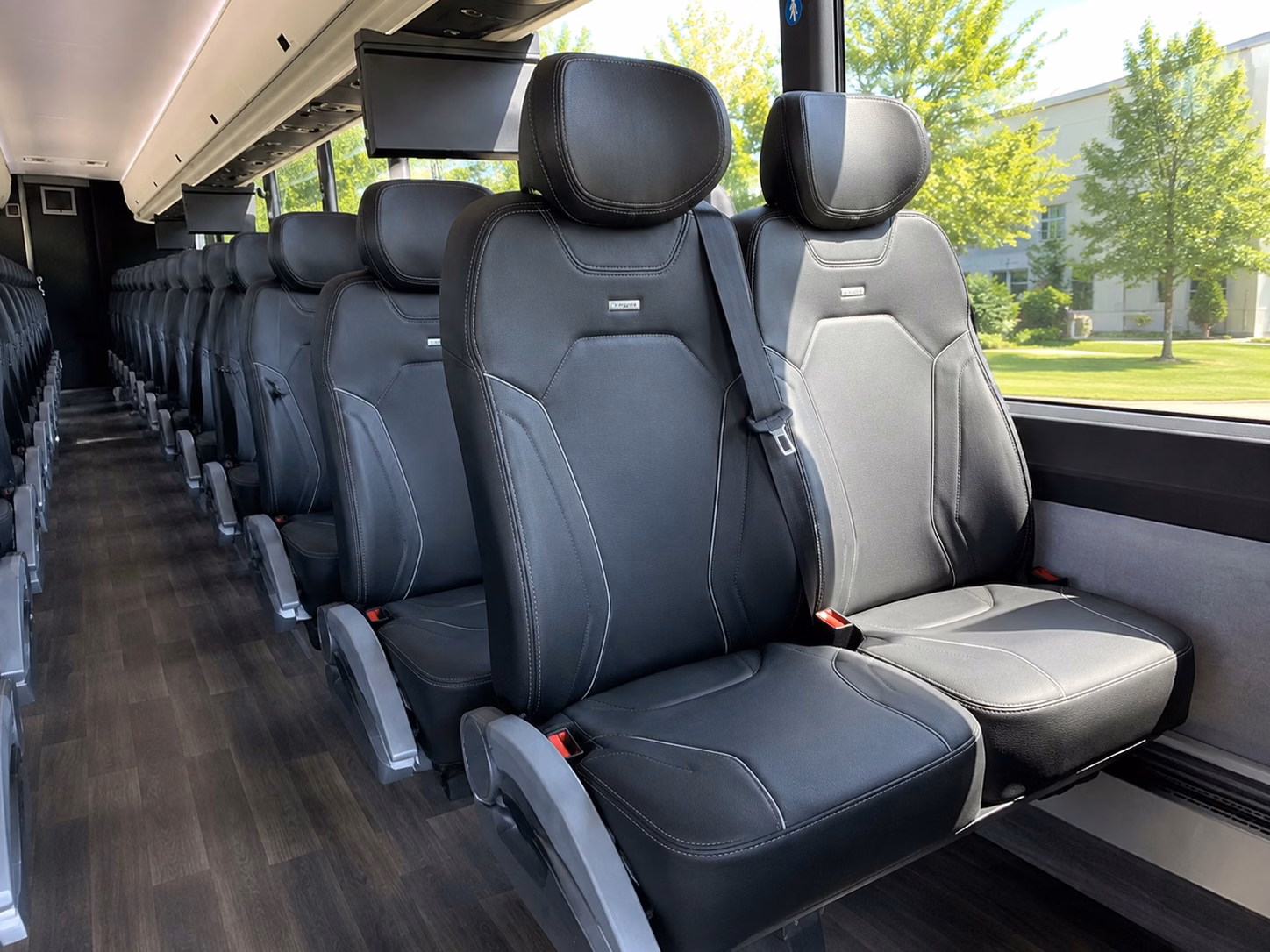 wedding bus rentals in redlands